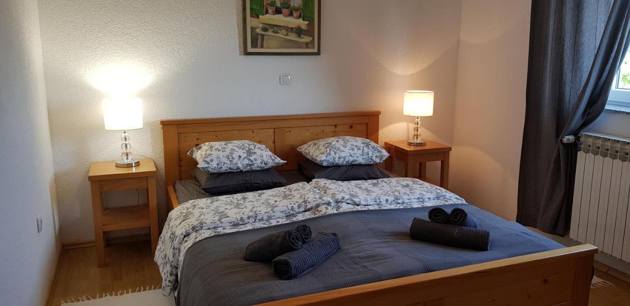 Apartments And Rooms Kristina Dreznik Grad Luaran gambar