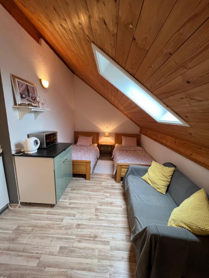 Apartments And Rooms Kristina Dreznik Grad Luaran gambar